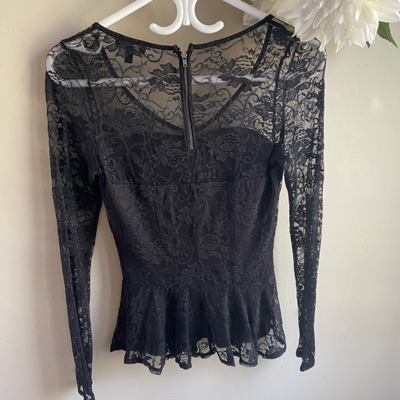 Le chateau lace top - Picture 2 of 5